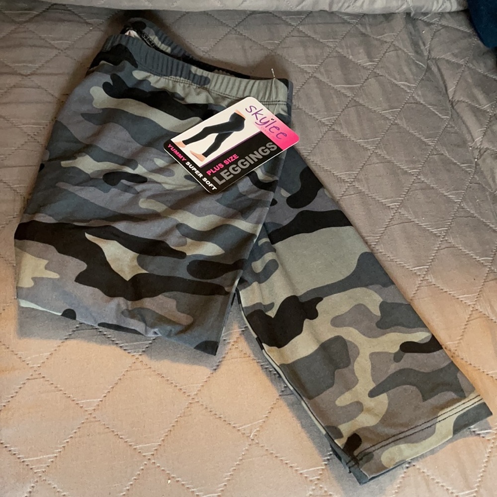 plus size leggings - Picture 1 of 4